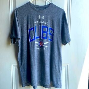 Chicago Cubs Men T-Shirt (Large)